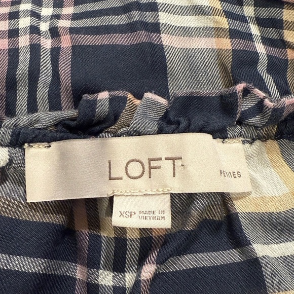 LOFT Blue and White 3/4 Sleeve Tie Front Blouse - Picture 3 of 3